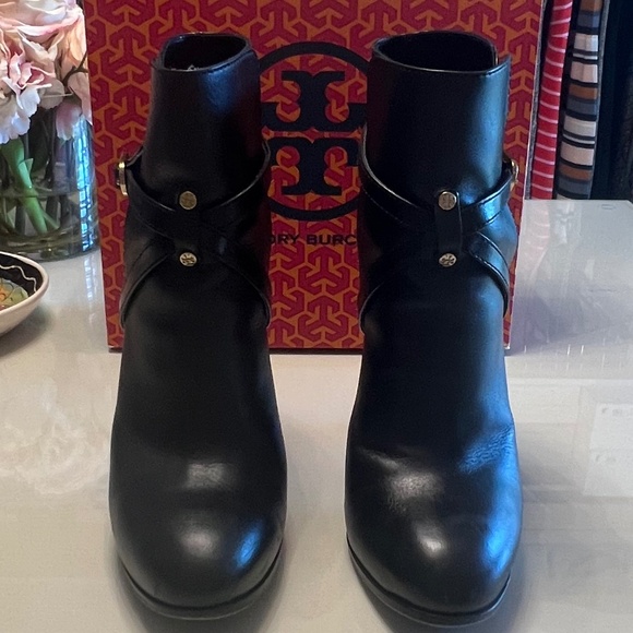 Tory Burch Black Leather High Heel Ankle  "Dorese" Booties - Picture 2 of 5